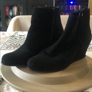 Stuart weitzman booties 8 1/2 SLIDEIN